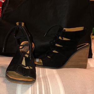 Black suede wedges